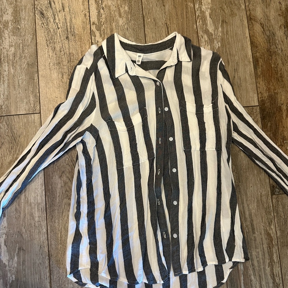 Black and White Striped Button-Up Shirt